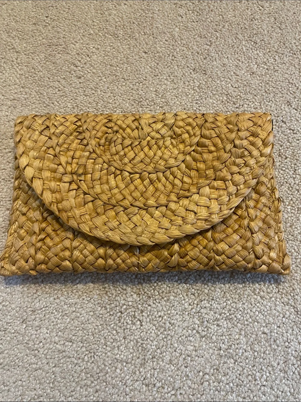 Amazon Woven Straw Fold-Over Clutch - Natural Brown